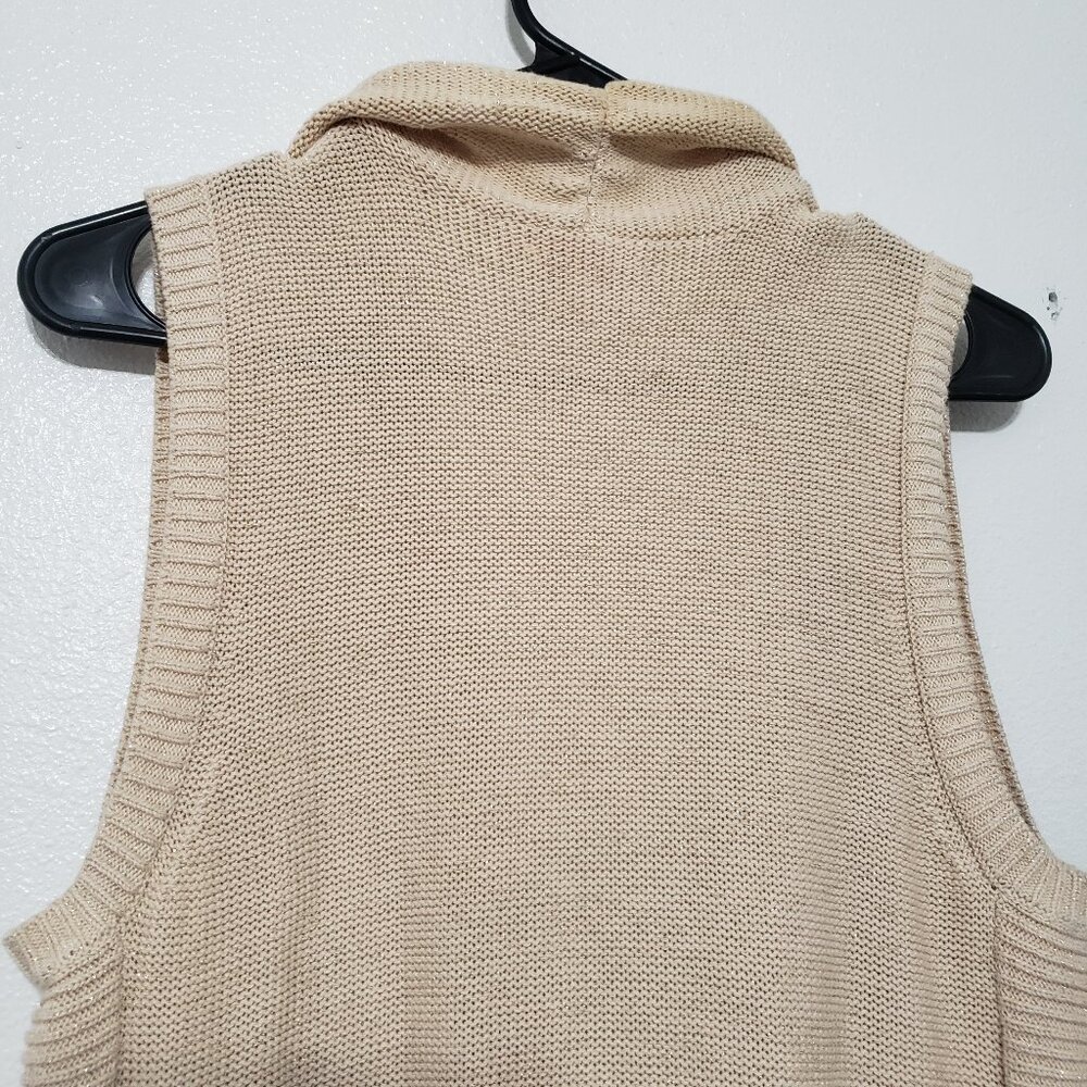 Lilly Pulitzer Cardigan - Picture 9 of 12